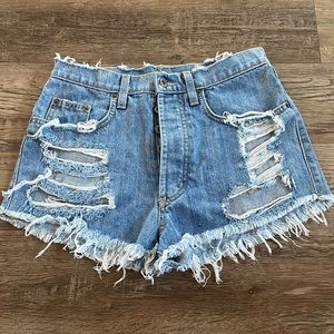 Carmar distressed denim shorts 26